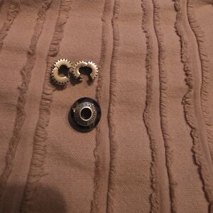 Pandora Silver Bracelet With 2 Claps And 1 Charm